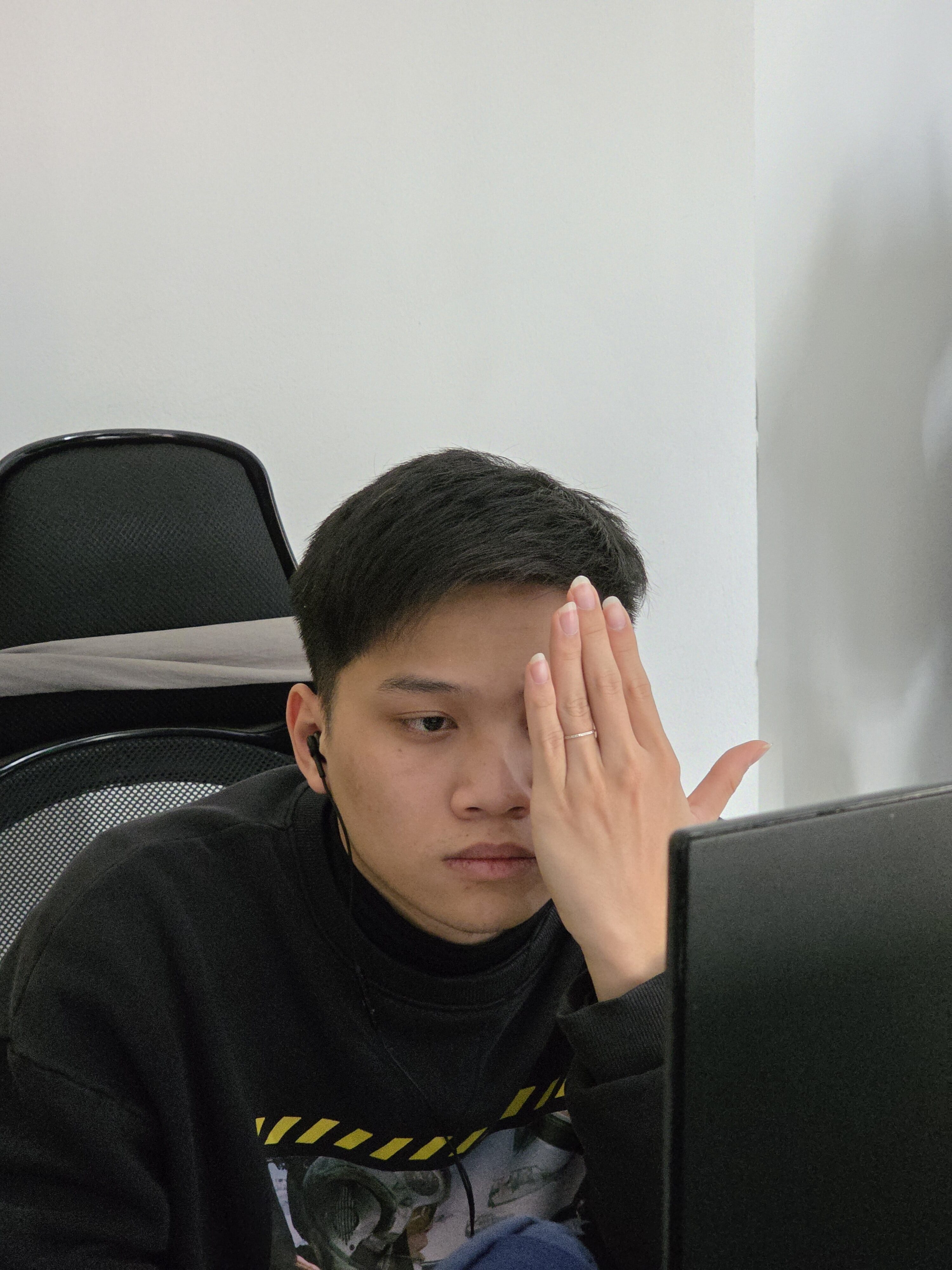 Trước