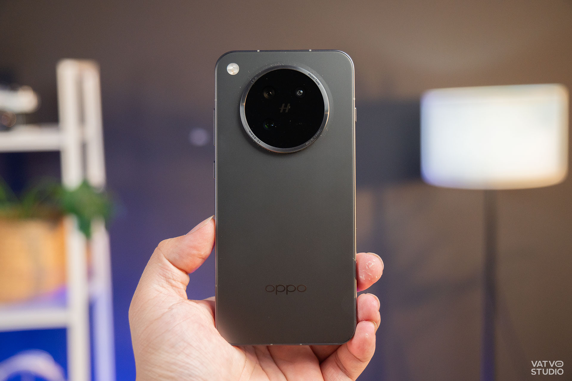 OPPO Find X8s